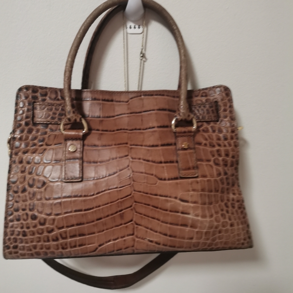 MICHAEL KORS HAMILTON LOCK AND KEY CROCODILE EMBOSSED LEATHER BAG - Picture 9 of 11